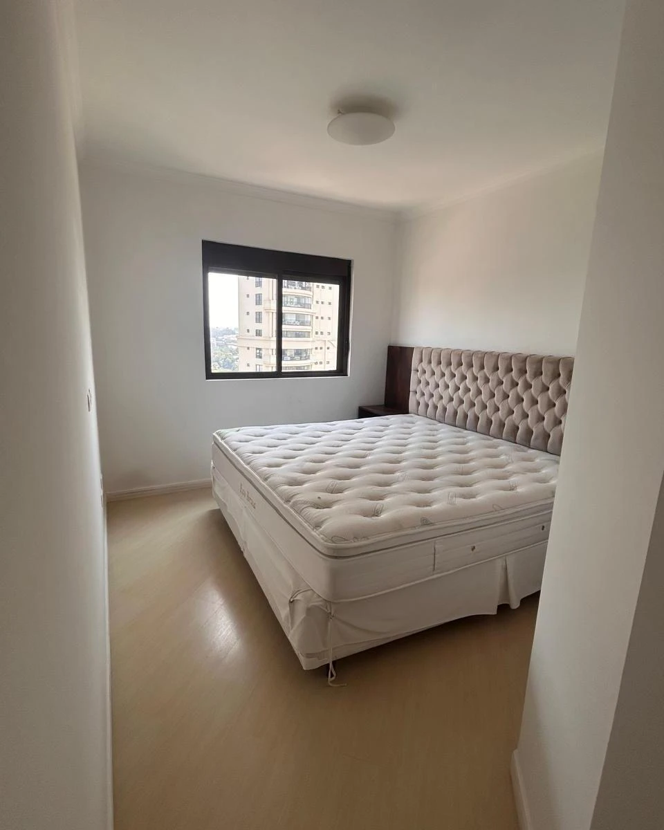 3-bedroom apartment with a home office in Curitiba — photo 3