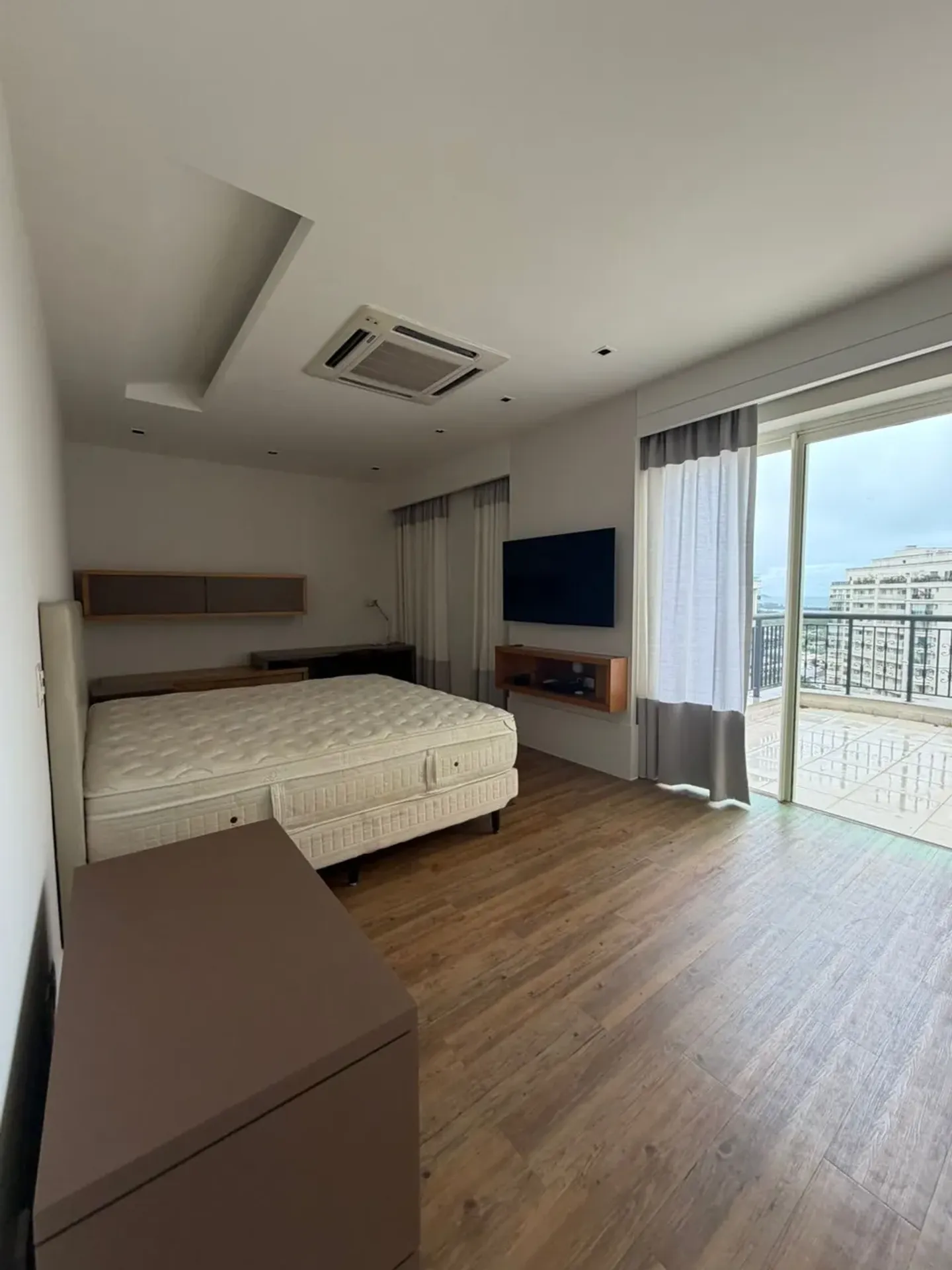 Duplex de 300 m² com 5 quartos e 5 banheiros — photo 27