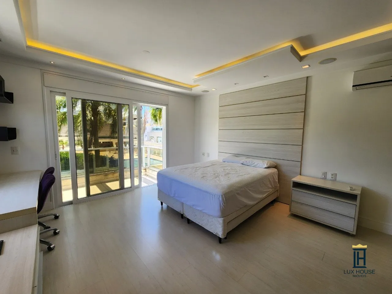 Furnished house with 7 en-suite bedrooms and 10 baths — photo 20