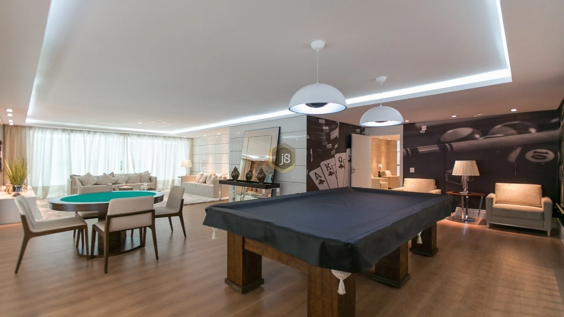 3-bedroom apartment with a bathtub — photo 20