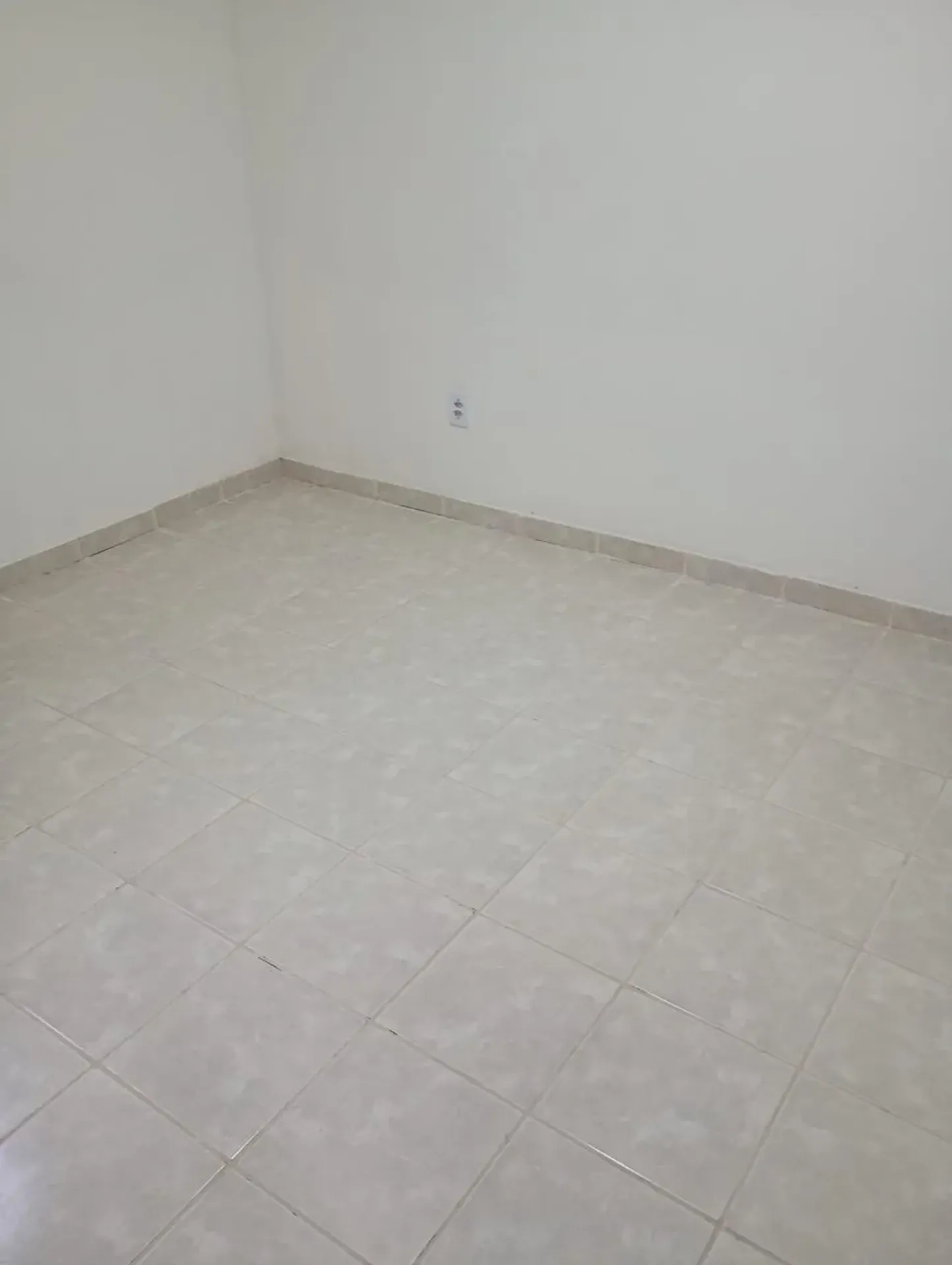 3-bedroom apartment with 1 en-suite and 2 bathrooms — photo 9
