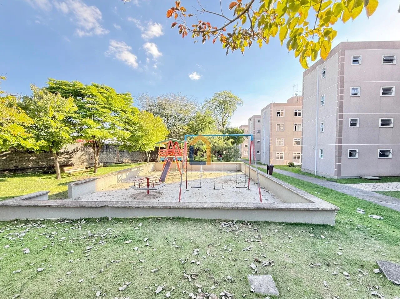 3-bedroom apartment with a washing machine in Curitiba — photo 35
