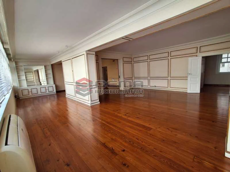 Apartamento de 4 quartos com 414 m² e varanda — photo 3