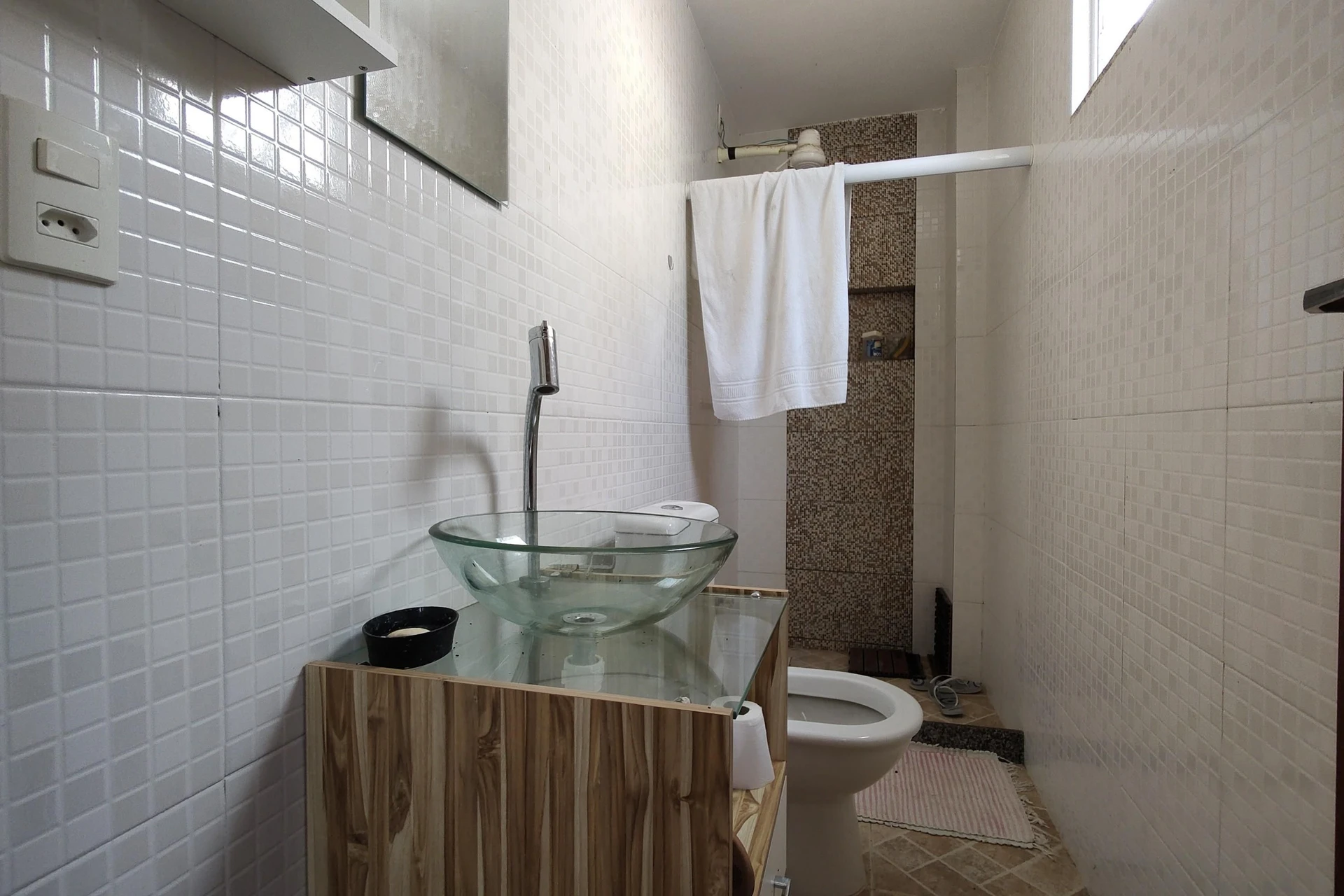 Furnished house with 4 bedrooms and a built-in balcony grill — photo 13