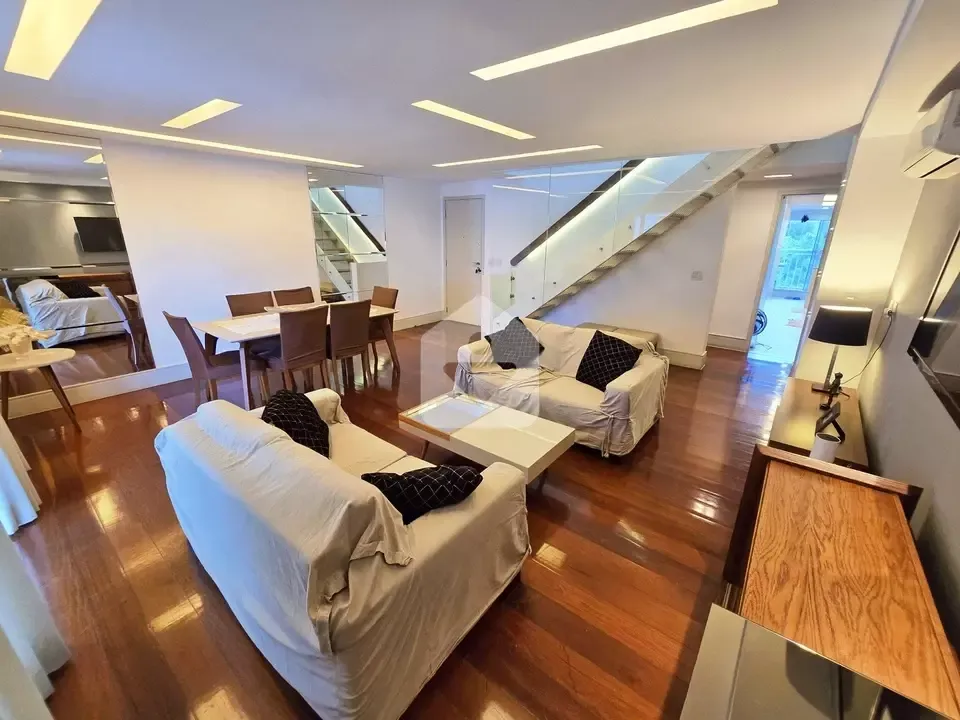 Furnished apartment with 3 bedrooms and 5 bathrooms — photo 20