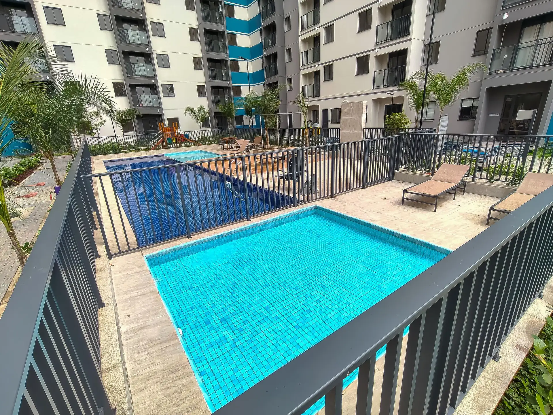 Apartment, 38 m², with a glass-enclosed balcony — photo 21