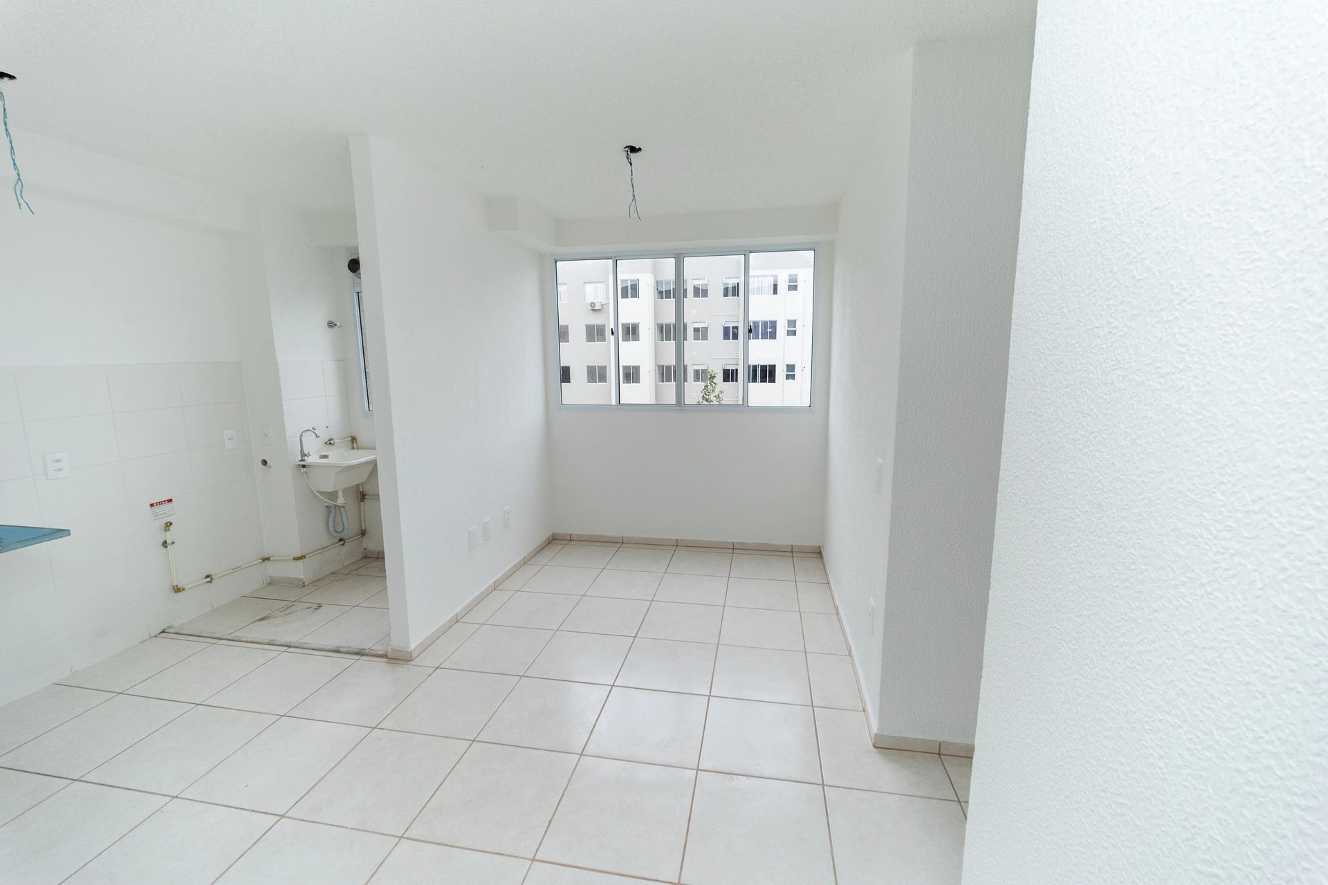 Apartamento de 2 quartos em condomínio com piscina — photo 13