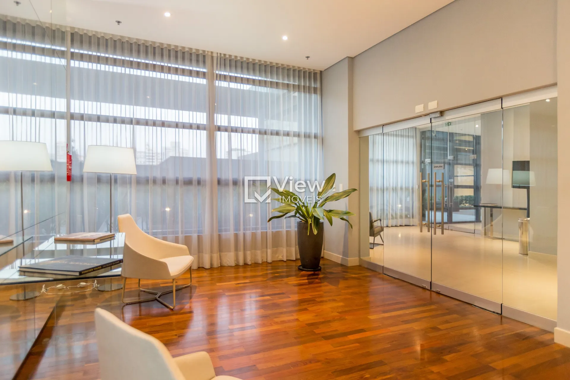 Furnished 36 m² studio with balcony and 1 en-suite bathroom — photo 29
