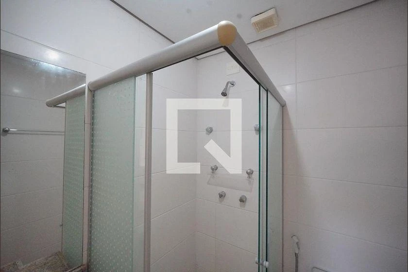 Furnished 80 m² apartment with 2 bedrooms and 2 baths — photo 35