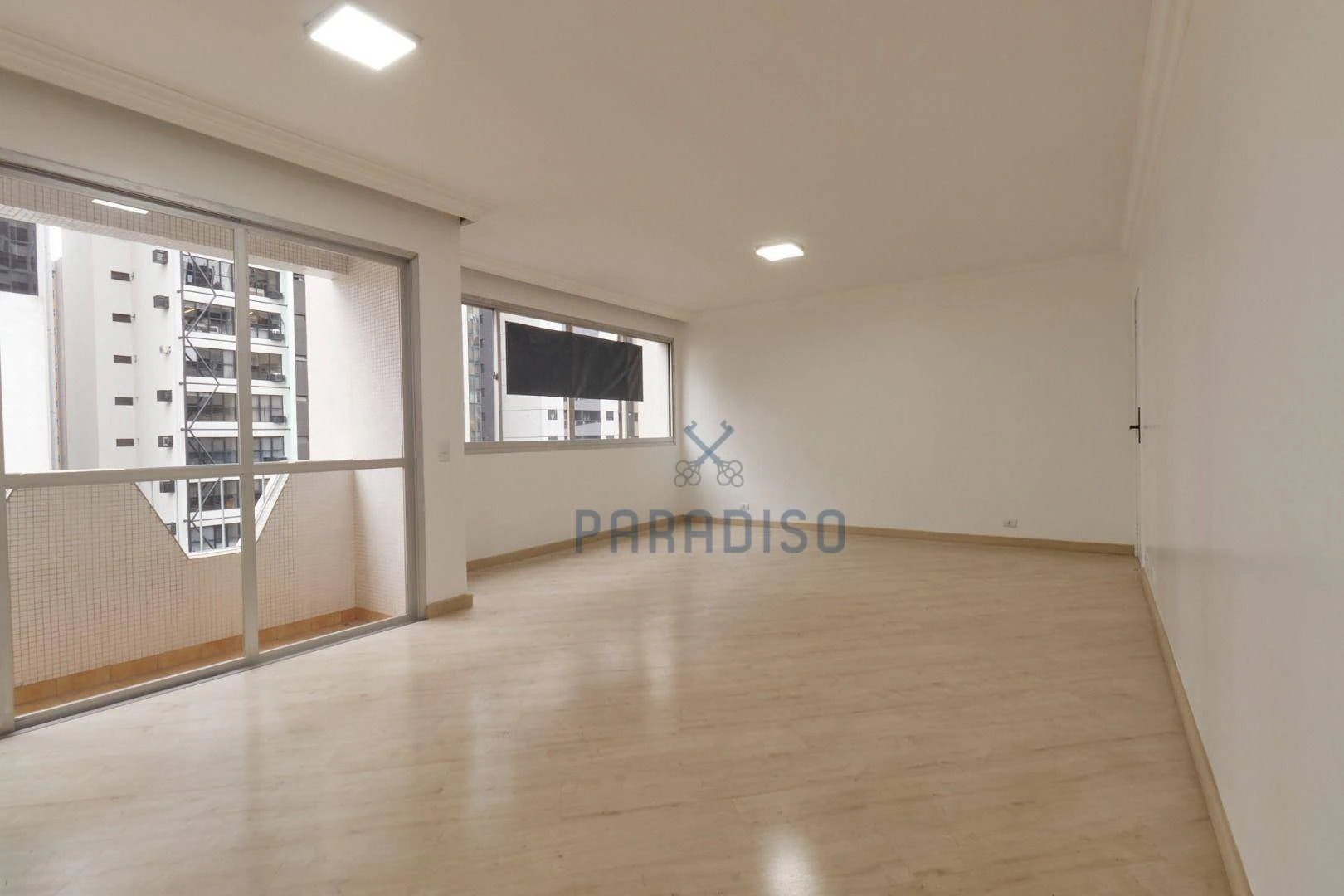 4-bedroom apartment with no parking, 193 m² — photo 3