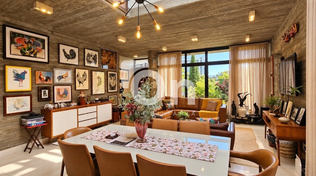 2-bedroom house with a mountain view in Florianópolis — photo 9
