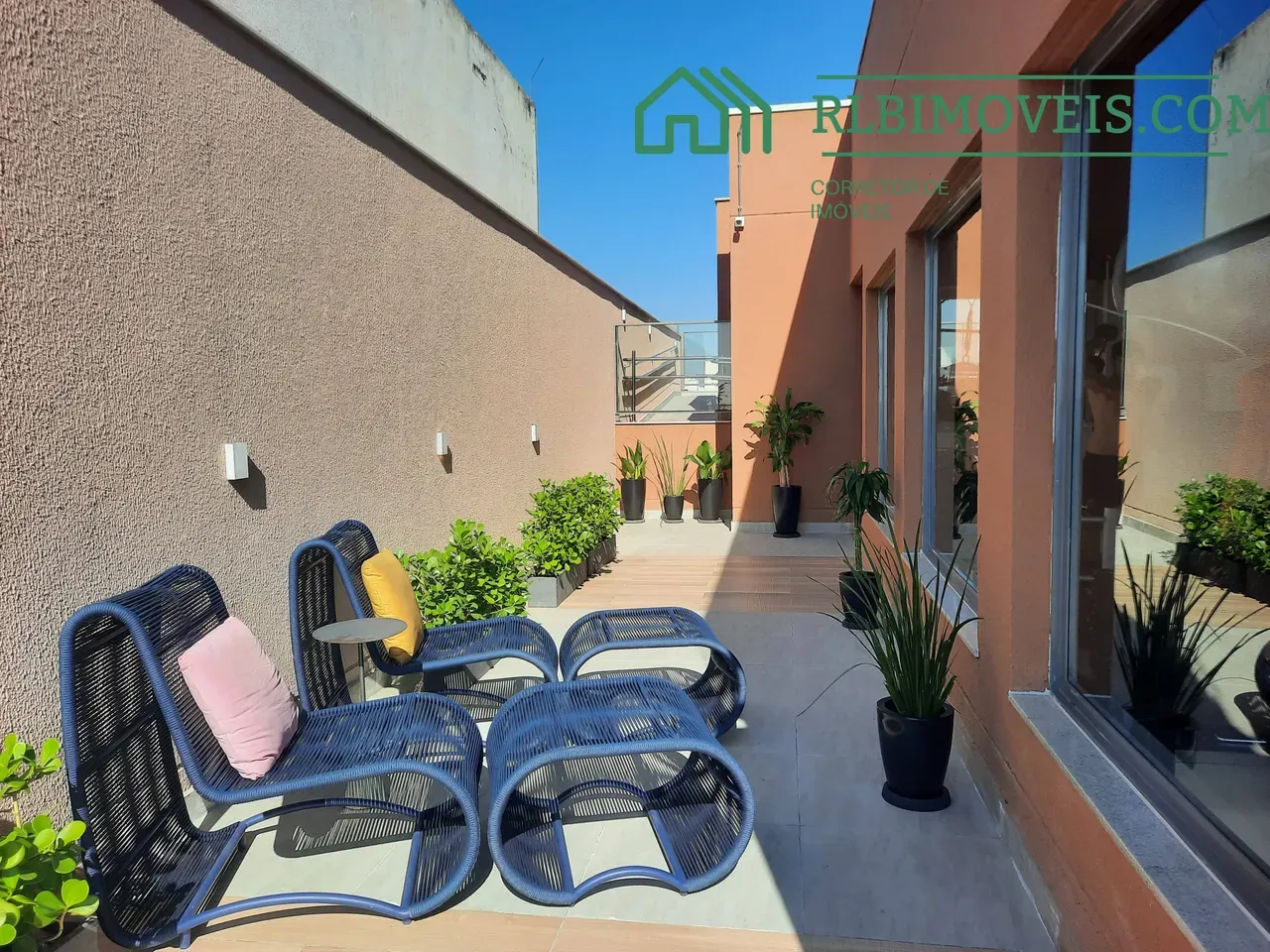 1-bedroom apartment with air conditioning and microwave — photo 35