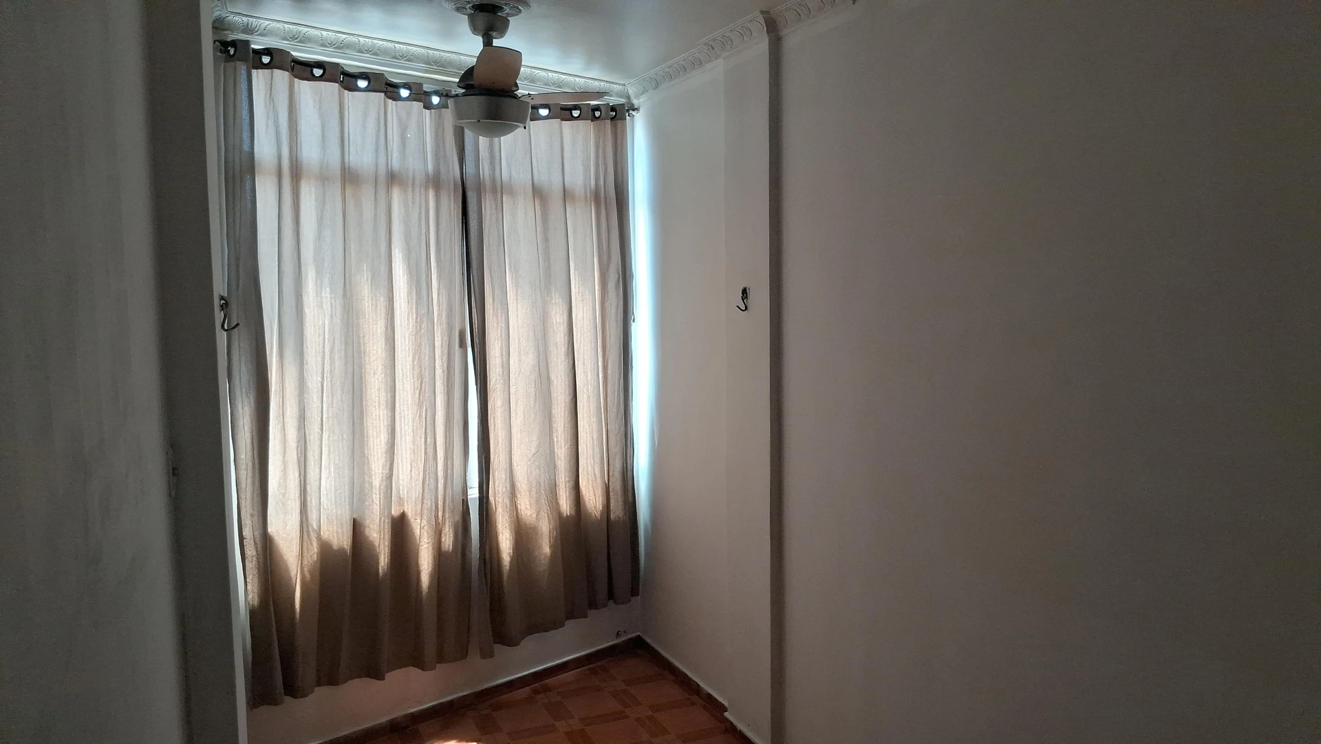 Квартира в оренду з 2 спальнями та 1 ванною — photo 6