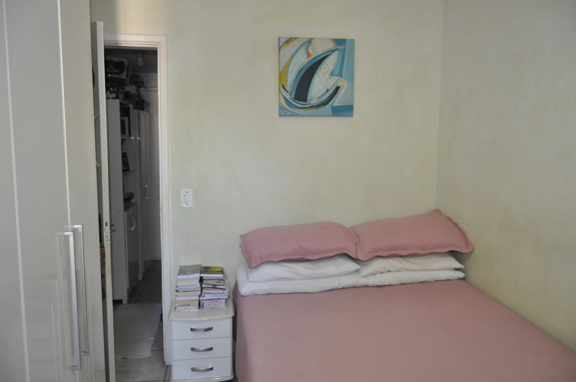 Apartamento mobiliado com 2 quartos e varanda privativa — photo 11