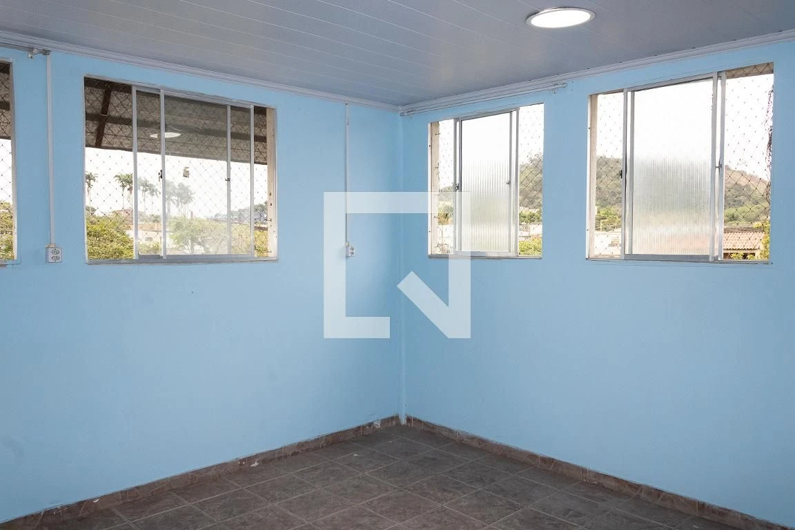 Unfurnished house with 3 bedrooms, 1 bathroom and parking — photo 15