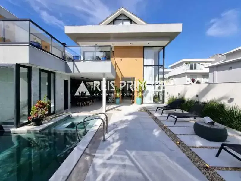Furnished house with 4 bedrooms and open-plan kitchen — photo 11
