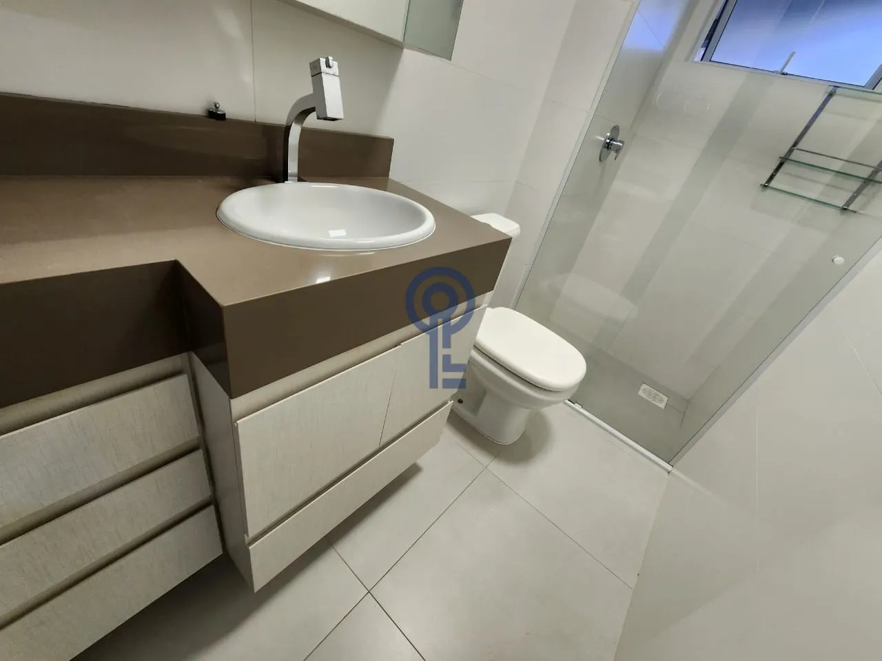 Apartamento mobiliado de 2 quartos com máquina de lavar — photo 5