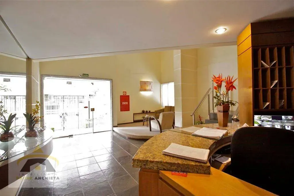 Furnished 1-bedroom apartment with a private BBQ area — photo 27