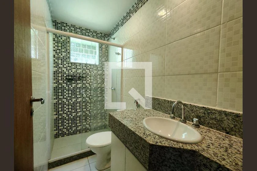 Rental apartment with 4 en-suite bedrooms and 350 m² — photo 7