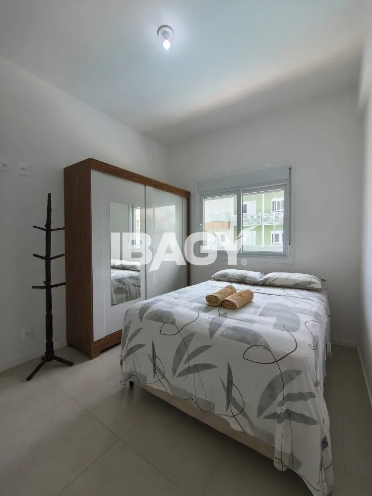 Apartamento amueblado de 2 dormitorios y 2 baños — photo 14