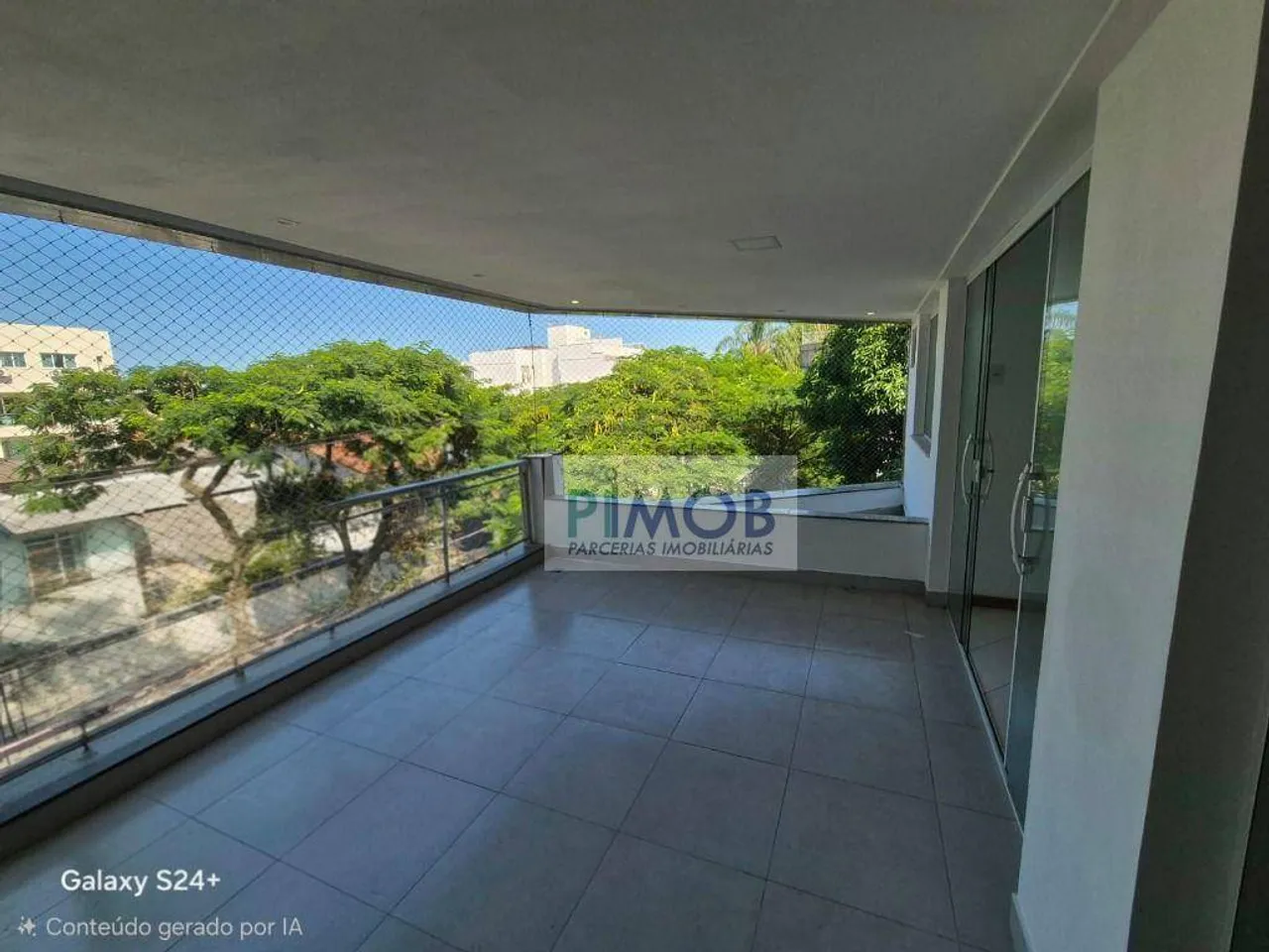 Apartamento de 2 quartos e 104 m² com área de lavanderia — photo 4