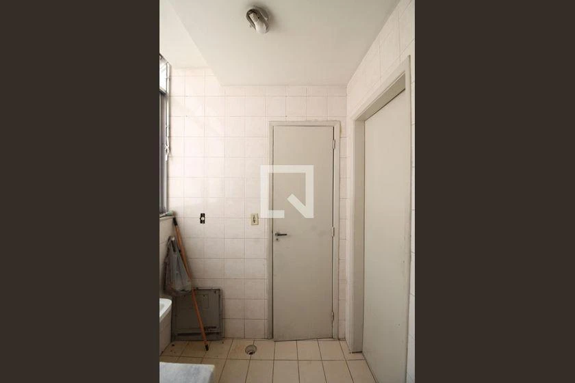 3-bedroom apartment with 95 m² and a balcony — photo 58