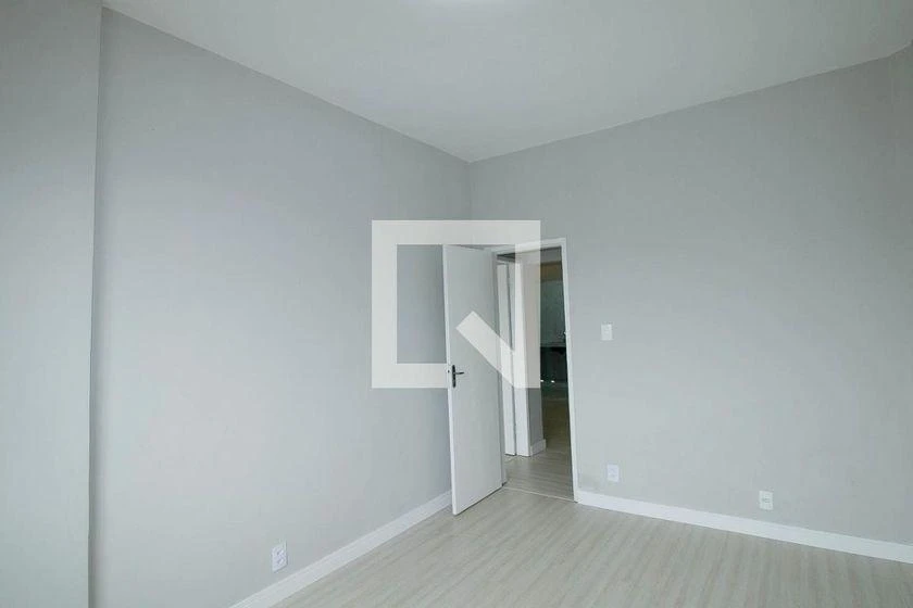 2-bedroom 70 m² apartment with a gas stove — photo 14