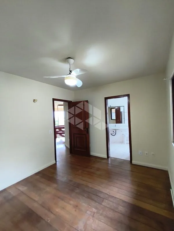 Casa, 280 m², con balcón gourmet — photo 28