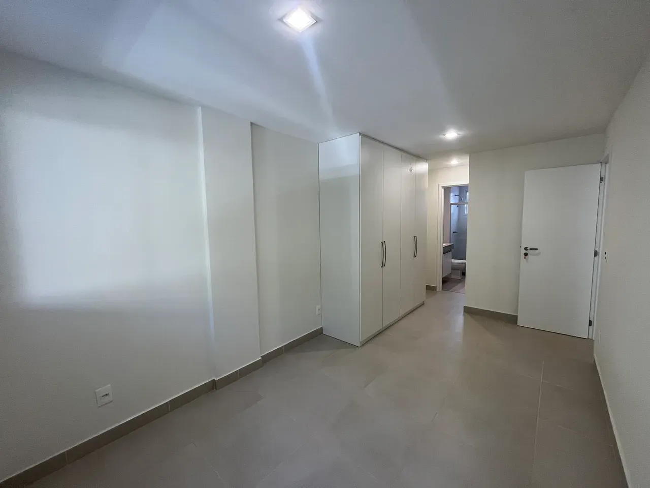 121 m² apartment on the 4th floor with 3 bedrooms — photo 4