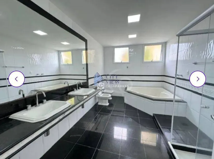 House with 5 bedrooms, separate kitchen, 750 m² — photo 20