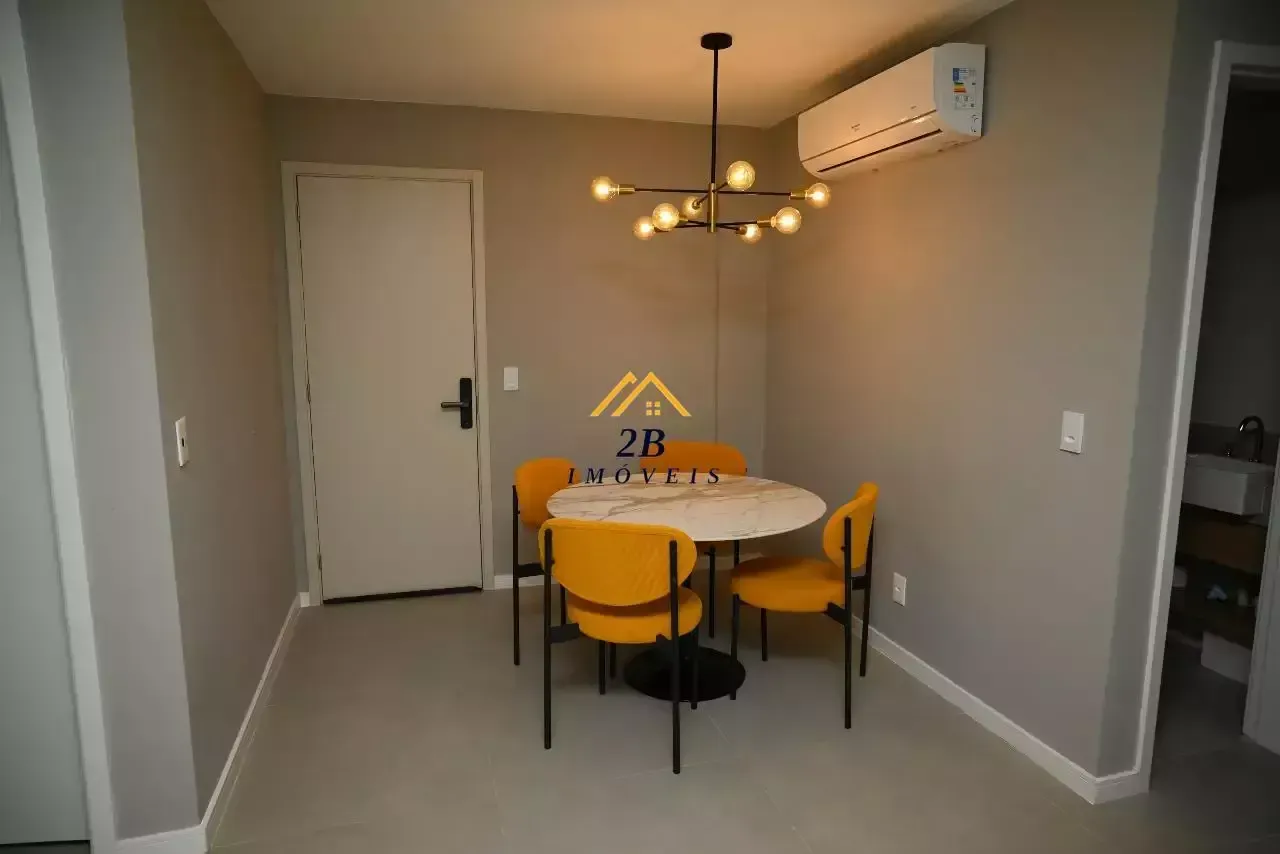 Furnished apartment with 2 bedrooms and 1 parking spot — photo 11