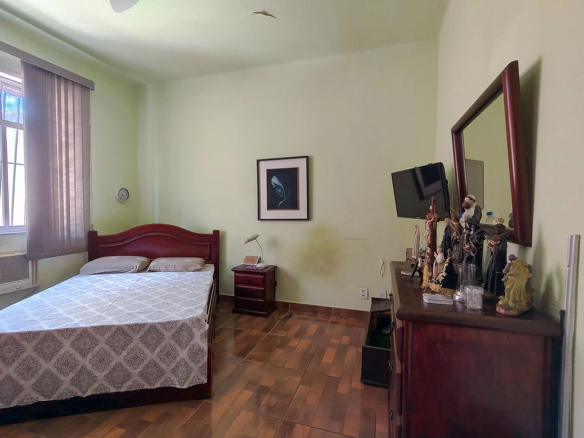 Furnished 3-bedroom apartment with 2 bathrooms — photo 59