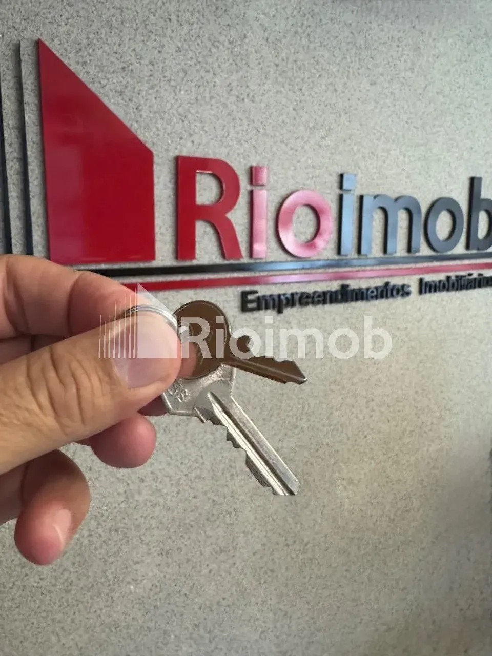 Apartamento sem mobília com 2 quartos e varanda — photo 10