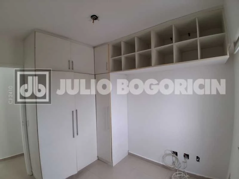 3-bedroom apartment with private balcony and BBQ — photo 12