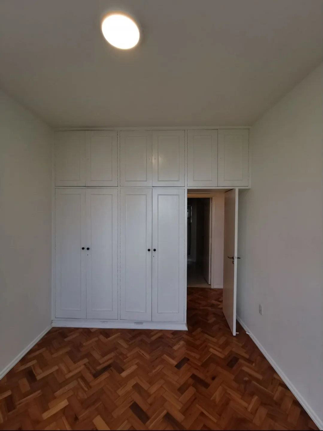 6th-floor apartment with 3 bedrooms and 2 bathrooms — photo 5