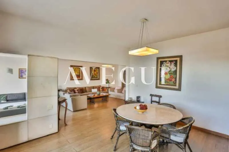 5-bedroom apartment with a water view in Rio de Janeiro — photo 12