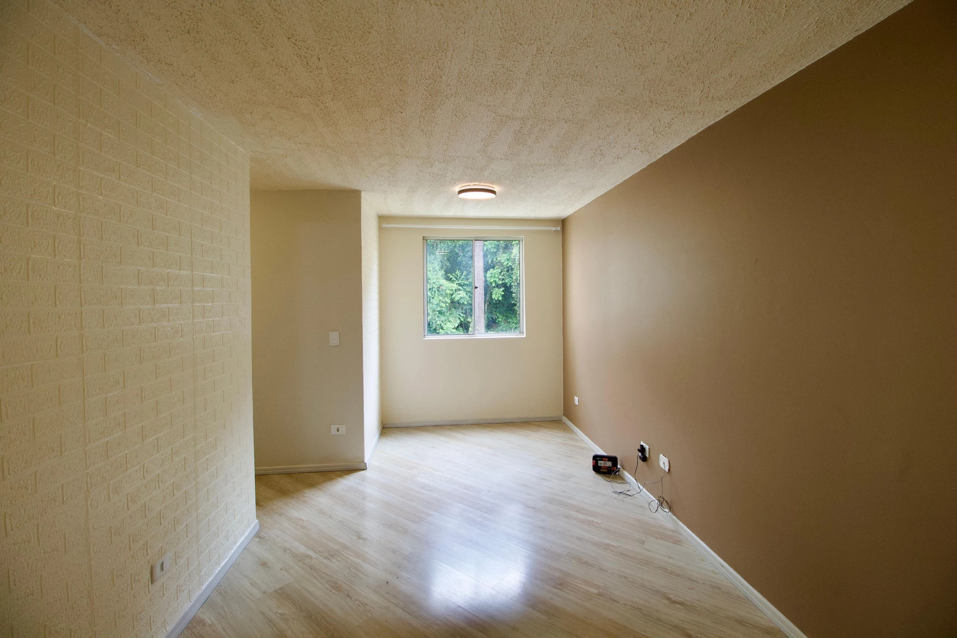 Washing machine in a 2-bedroom apartment, 48 m² — photo 17