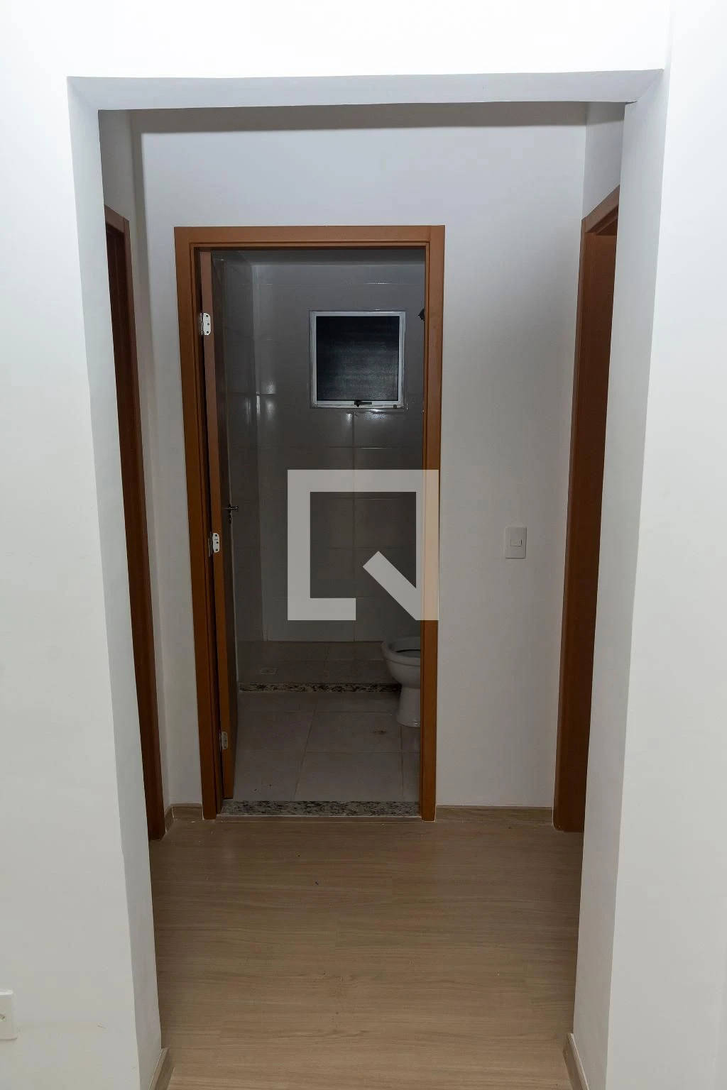 2-bedroom apartment in a building with a gym — photo 36