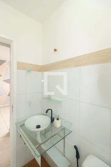 2-bedroom apartment in a building with a pool — photo 6