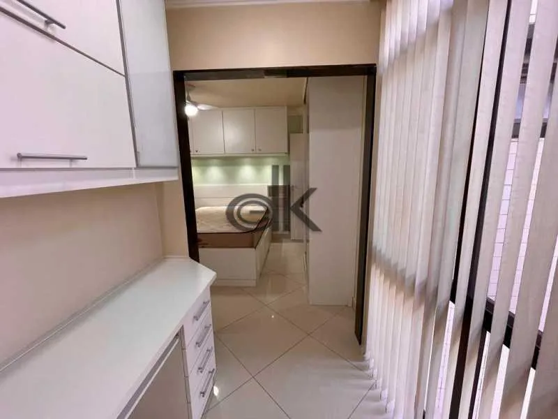 Furnished apartment, 98 m², with a glass-enclosed balcony — photo 12