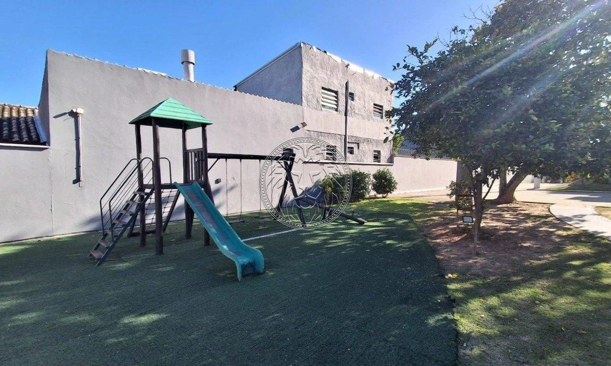 Casa con 3 suites y 372 m² con 2 plazas — photo 31