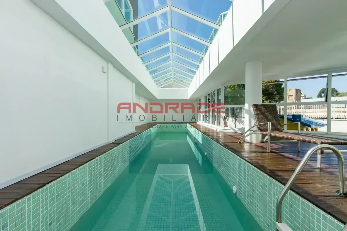 Apartment with 3 bedrooms and glass balcony — photo 52
