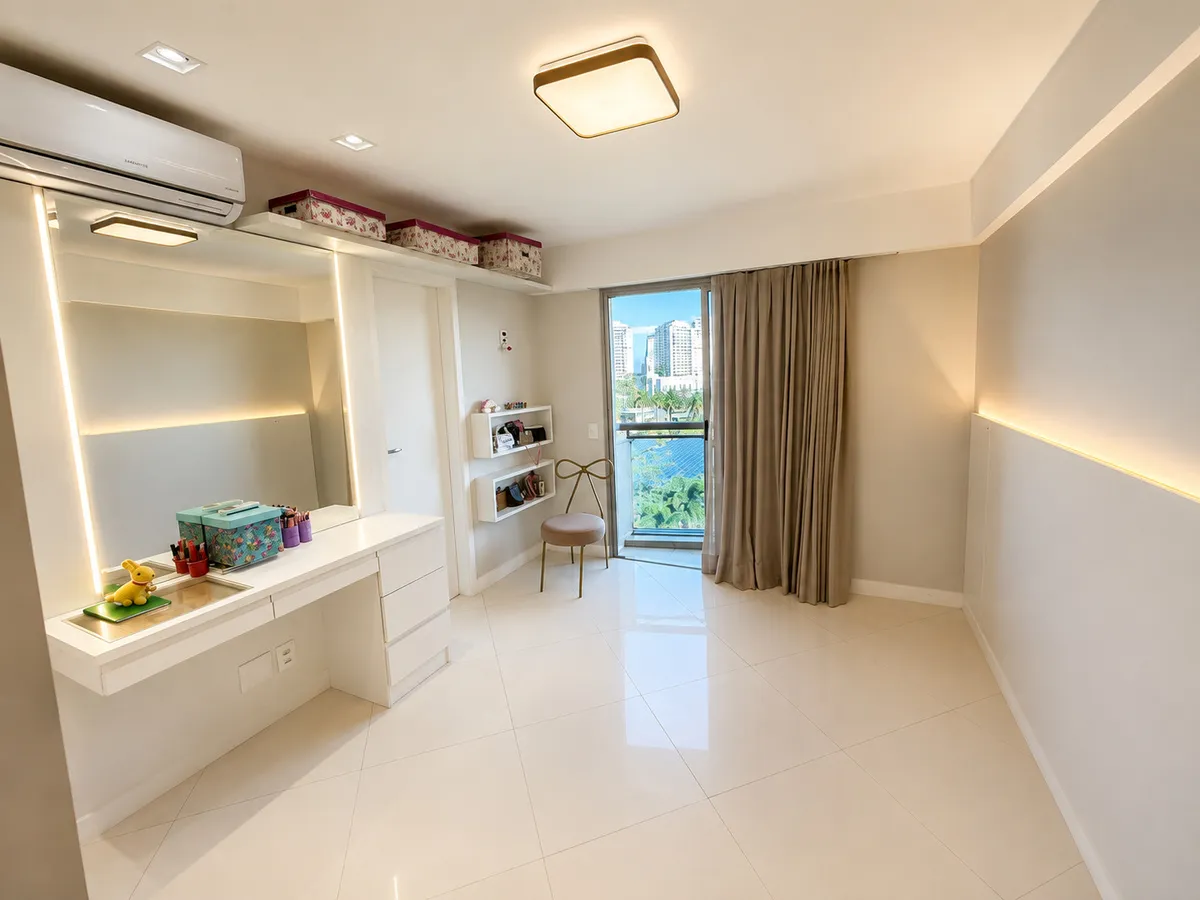 4-bedroom apartment with 4 en-suite bathrooms, 233 m² — photo 7