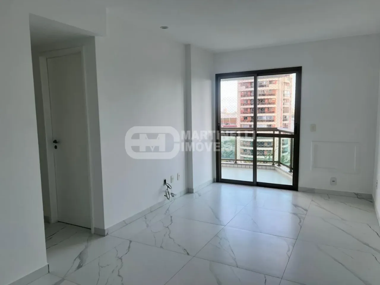 Unfurnished apartment with 3 bedrooms and 1 bathroom — photo 6