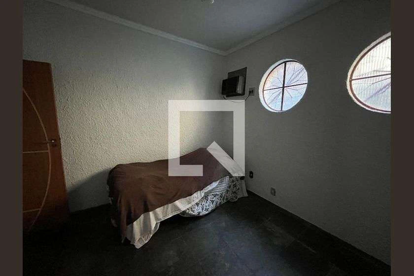 Rental house with 4 bedrooms and 600 m² — photo 16