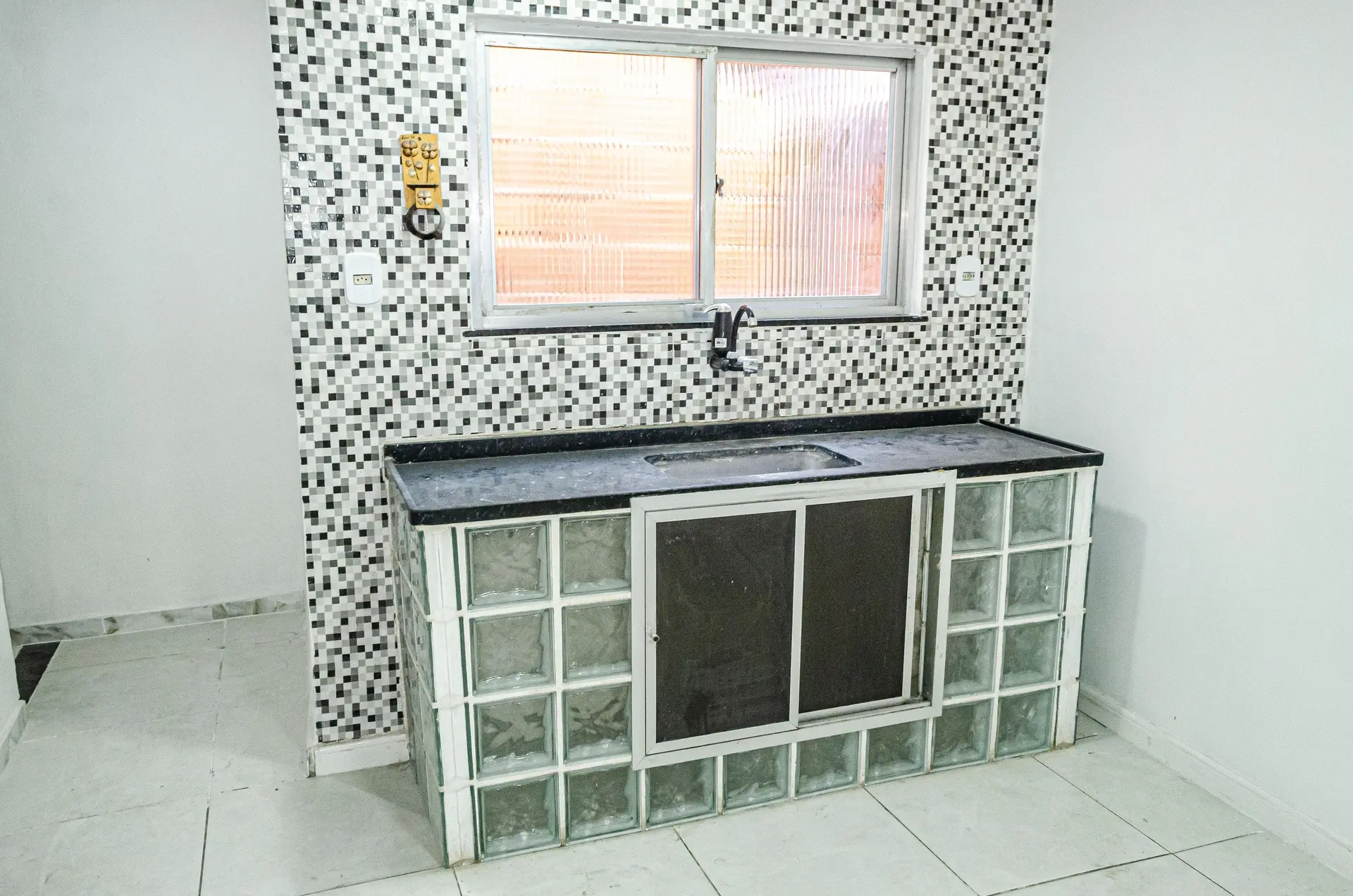 House, 75 m², with a grill on the balcony — photo 25