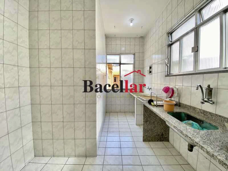Furnished house with 4 bedrooms and a balcony — photo 27