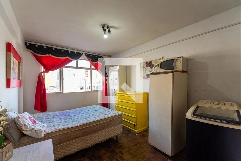 Unfurnished studio with 1 bedroom and 1 bathroom — photo 10
