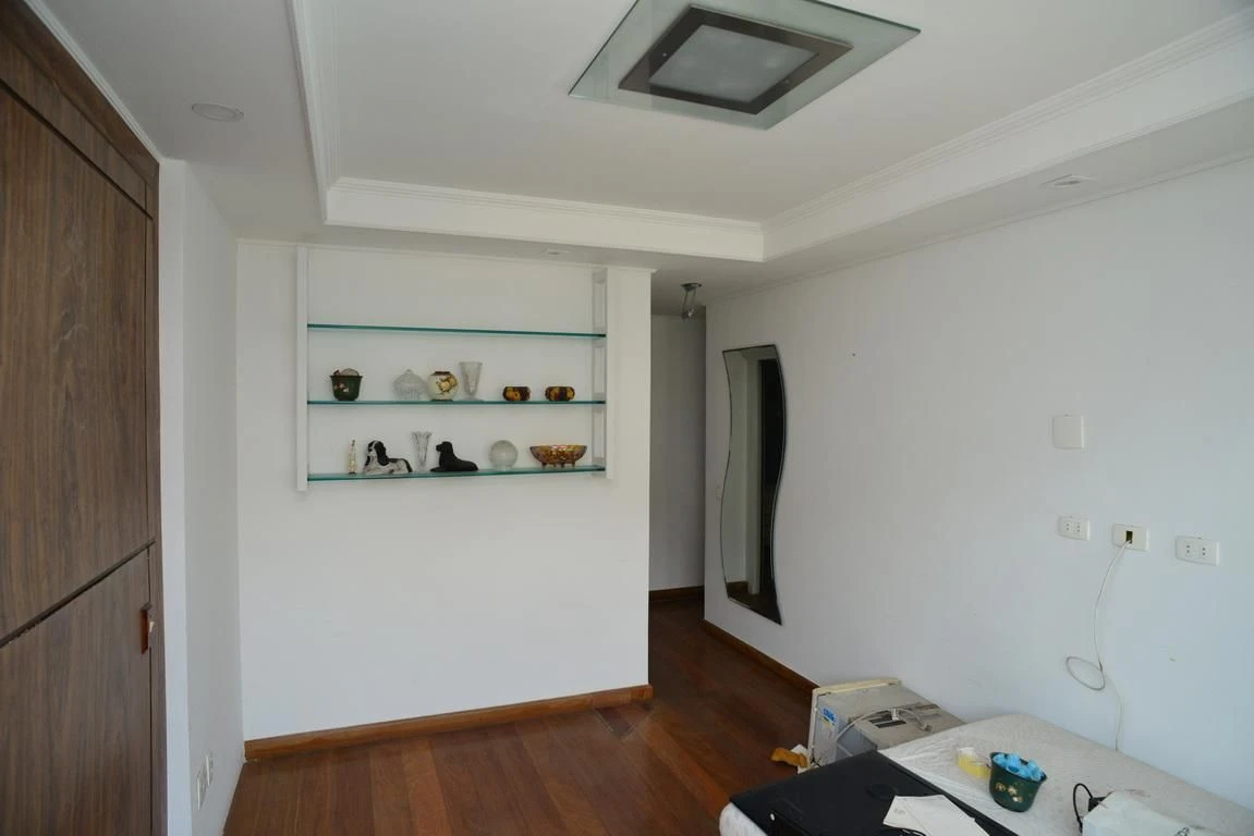 Rentable apartment with 4 bedrooms and a balcony — photo 3