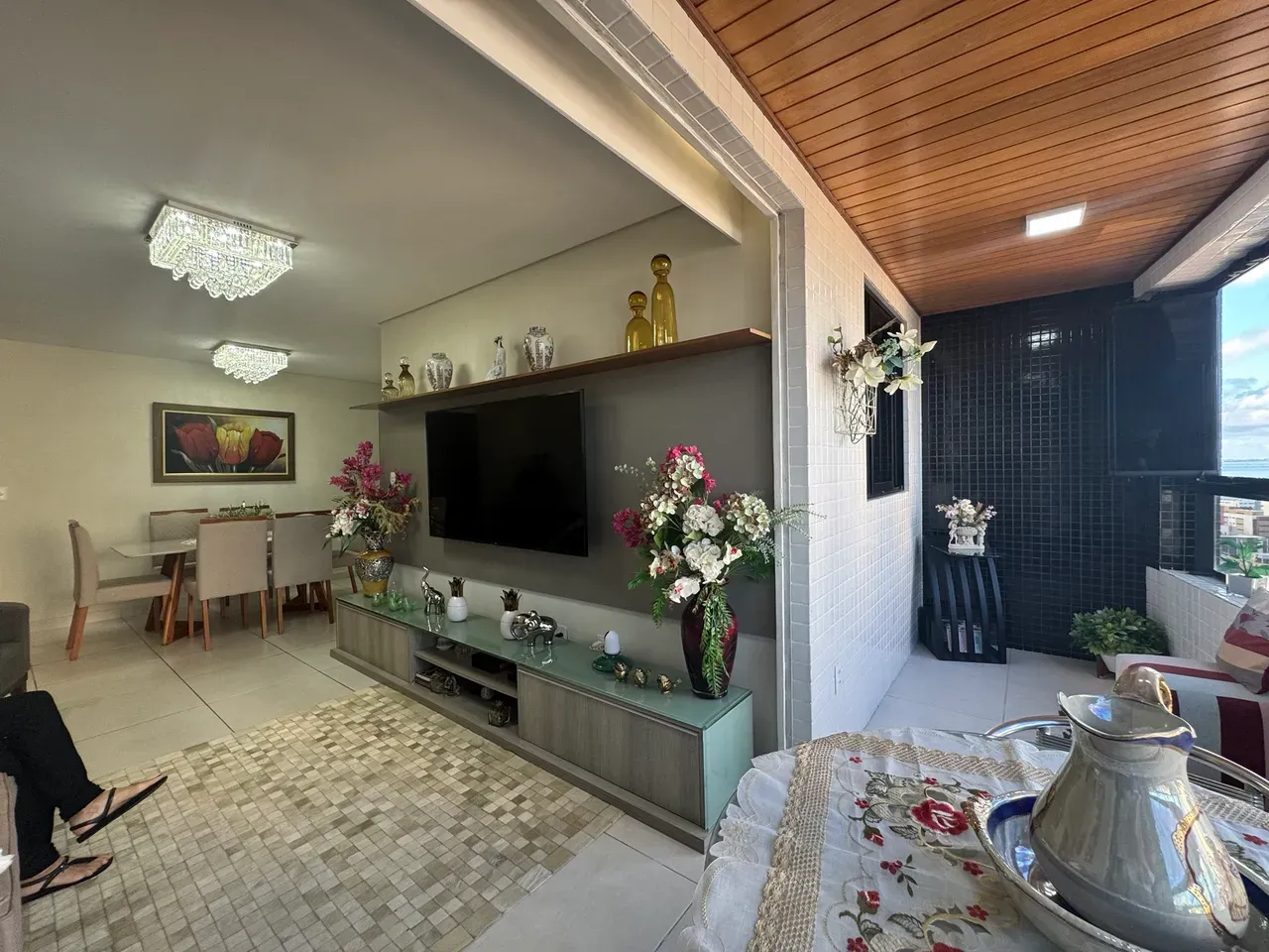 Apartamento mobiliado de 3 quartos em condomínio com sauna